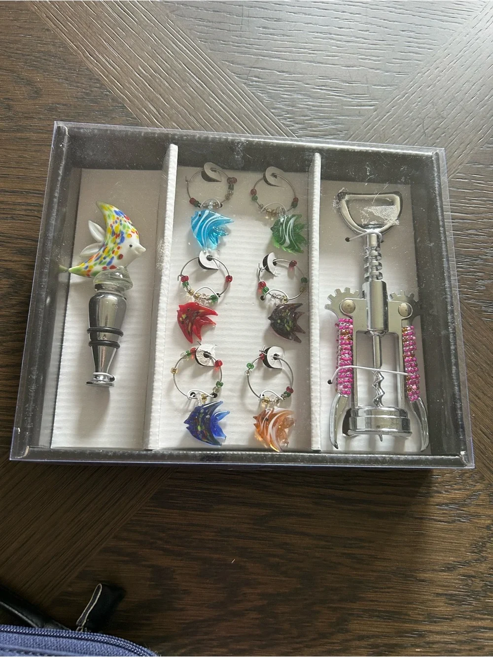 Glass Fish Wine Accessory Set - NIB